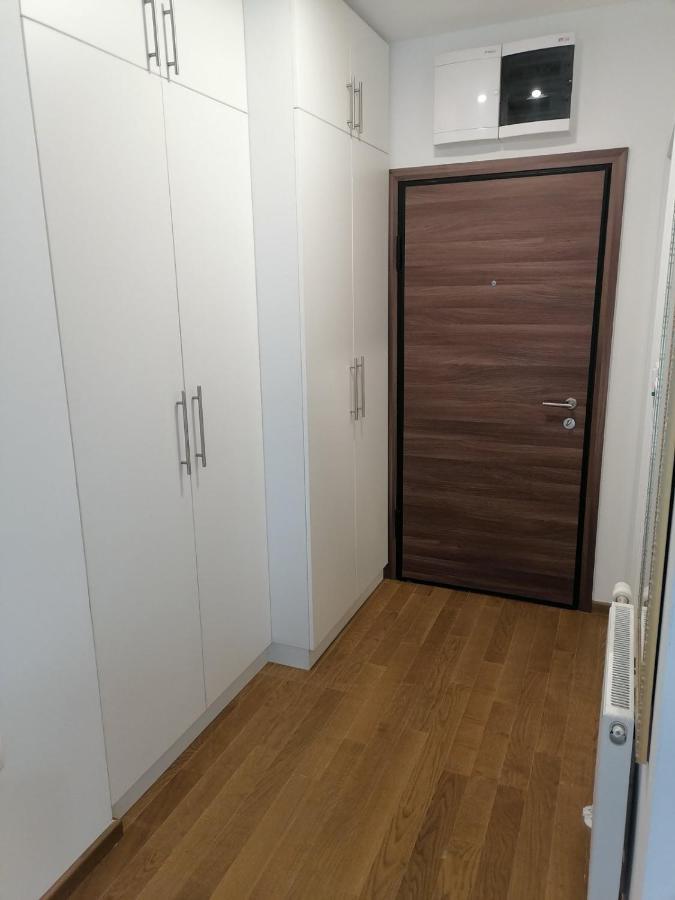 Spring Deluxe Apartment Novi Sad Ngoại thất bức ảnh